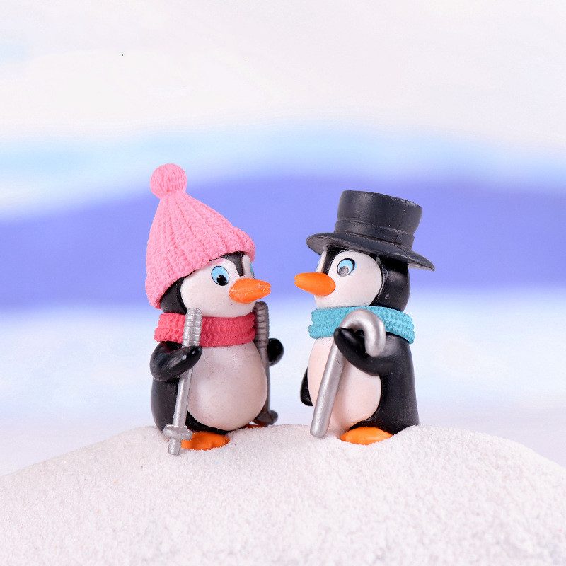 Cartoon Resin Penguin Model Kids Toys Miniture Fairy Garden Accessories Supplies Pot Bonsai Moss Fairy Garden Animals Micro Landscape Miniature Garden Terrariums Fairy Garden Figurine Kits Items Table Decoration Accessories